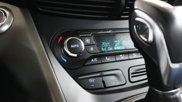 Ford Kuga II, 2014 г.