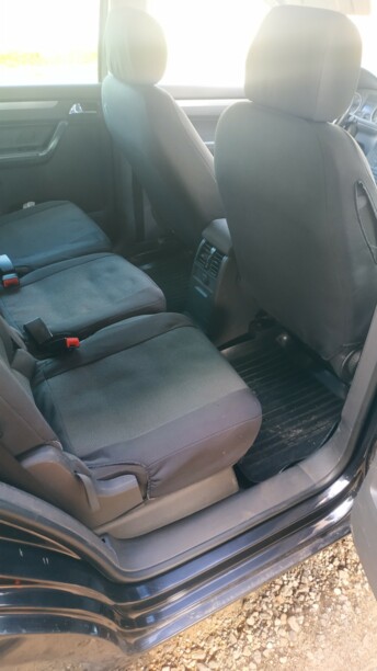 Volkswagen Touran I, 7 мест, 2004 г.