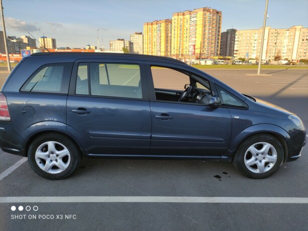 Opel Zafira B, 7 мест, 2006 г.