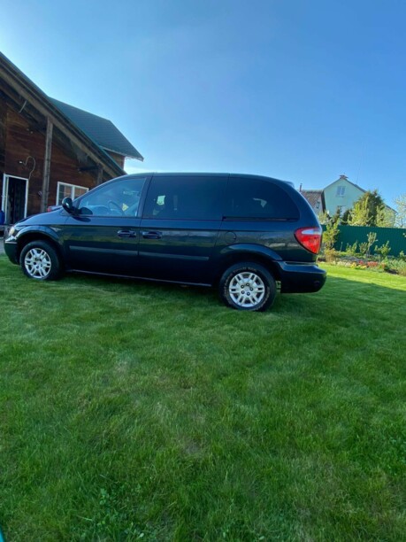 Dodge Caravan IV, 7 мест, 2005 г.