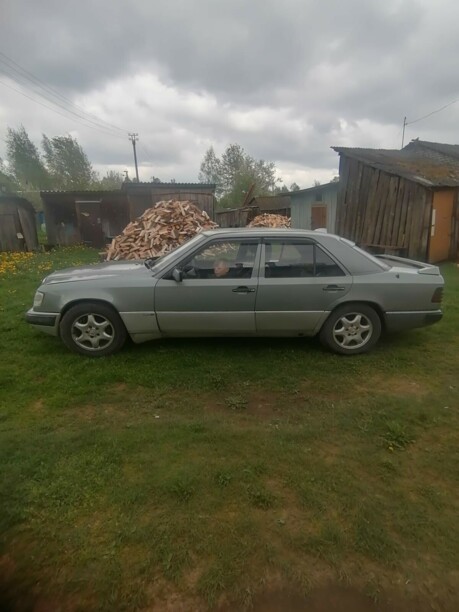 Mercedes-Benz E-Класс W124, S124, C124, A124, 1986 г.