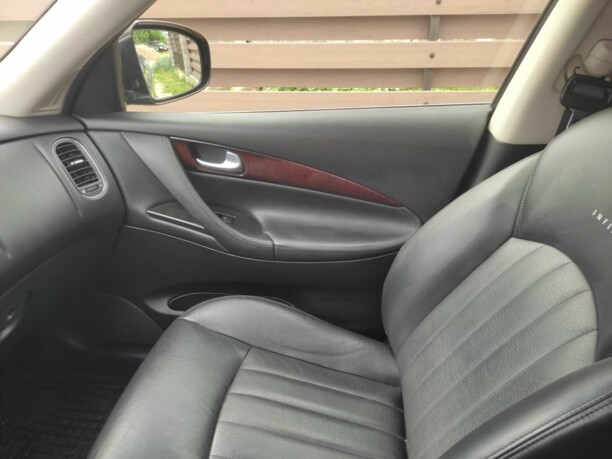 Infiniti EX, 2011 г.