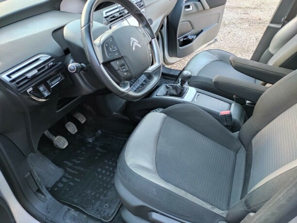Citroen C4 Grand Picasso II, 7 мест, 2015 г.