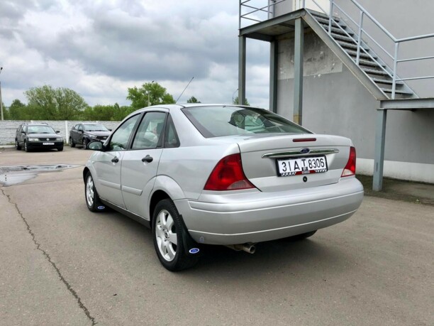 Ford Focus I · Рестайлинг, 2002 г.