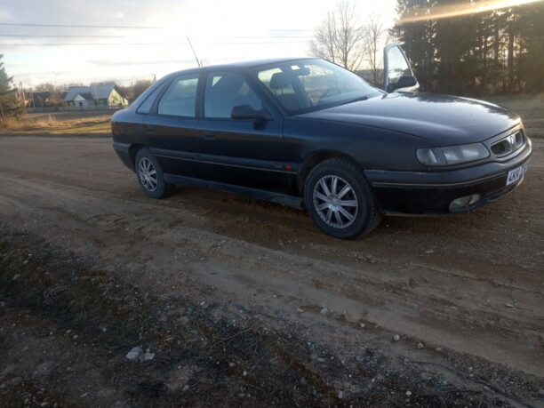 Renault Safrane I · Рестайлинг, 1996 г.