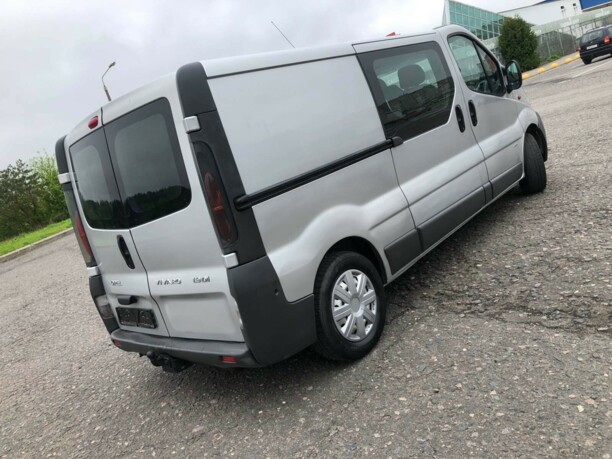 Opel Vivaro I, 2002 г.
