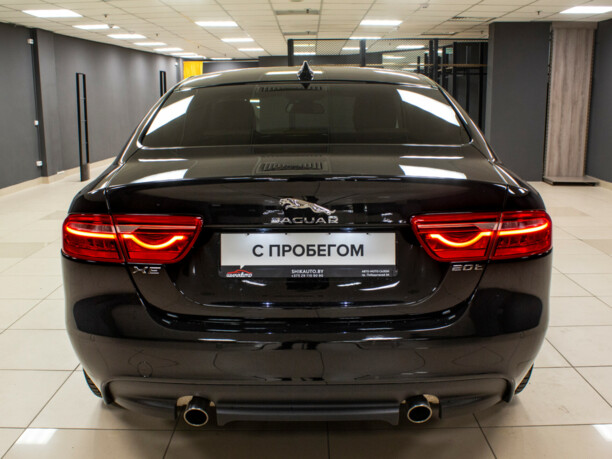 Jaguar XE, 2017 г.