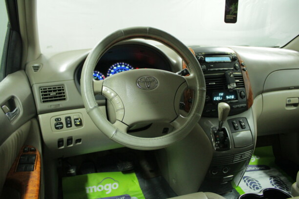 Toyota Sienna II (XL20) · Рестайлинг, 7 мест, 2006 г.