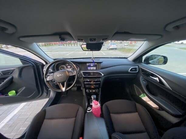 Infiniti Q30, 2016 г.