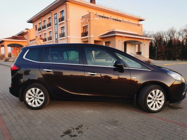 Opel Zafira C, 7 мест, 2013 г.