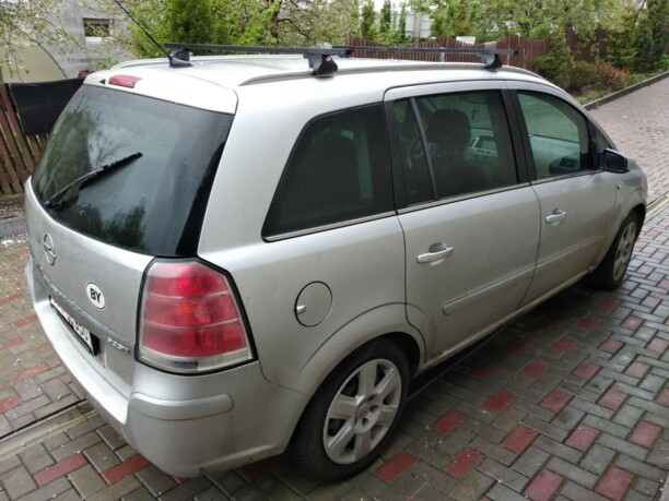 Opel Zafira B · Рестайлинг, 7 мест, 2009 г.