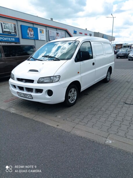 Hyundai H-1(Starex) I, 2000 г.
