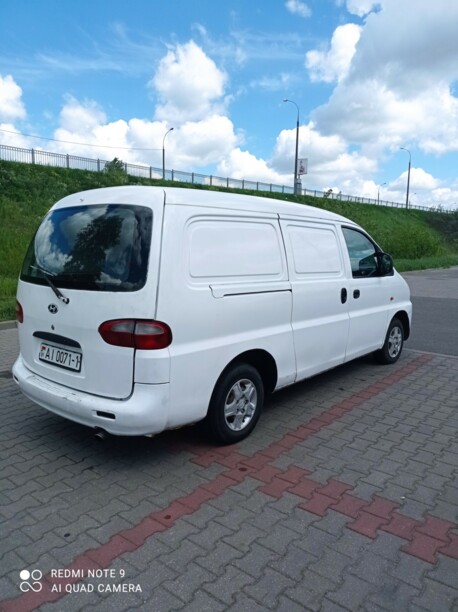 Hyundai H-1(Starex) I, 2000 г.