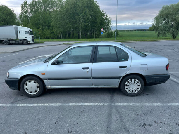 Nissan Primera P10, 1992 г.