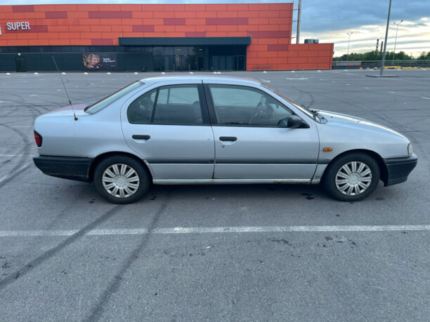 Nissan Primera P10, 1992 г.