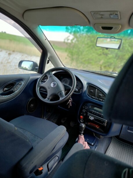 Volkswagen Sharan I, 7 мест, 2000 г.