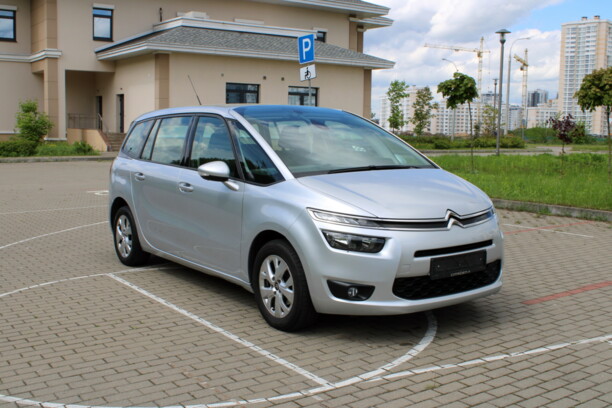 Citroen C4 Grand Picasso II, 7 мест, 2015 г.