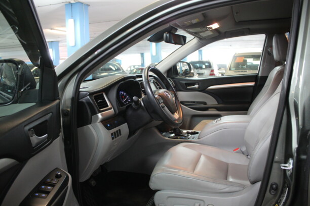 Toyota Highlander III (XU50) · Рестайлинг, 2017 г.