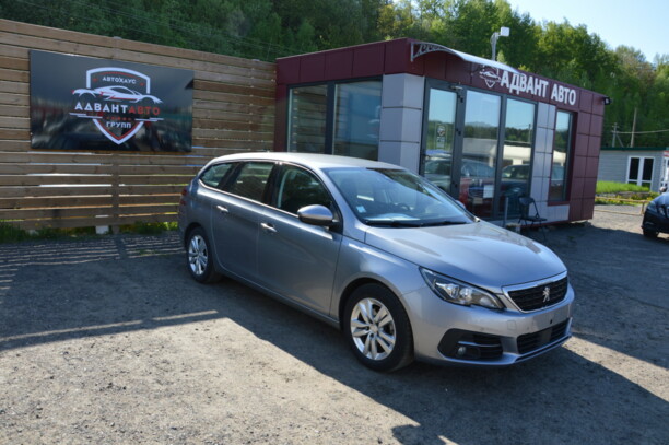 Peugeot 308 T9 · Рестайлинг, 2017 г.