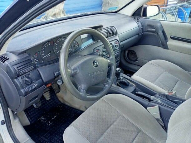 Opel Omega B, 1998 г.
