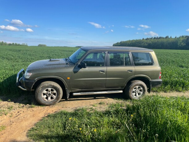 Nissan Patrol Y61, 1998 г.