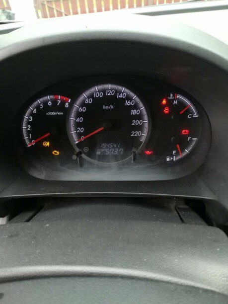Mazda 5 I · Рестайлинг, 7 мест, 2008 г.