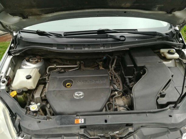 Mazda 5 I · Рестайлинг, 7 мест, 2008 г.