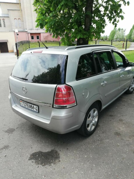 Opel Zafira B, 7 мест, 2006 г.