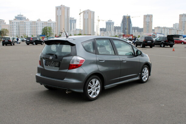 Honda Fit II · Рестайлинг, 2011 г.