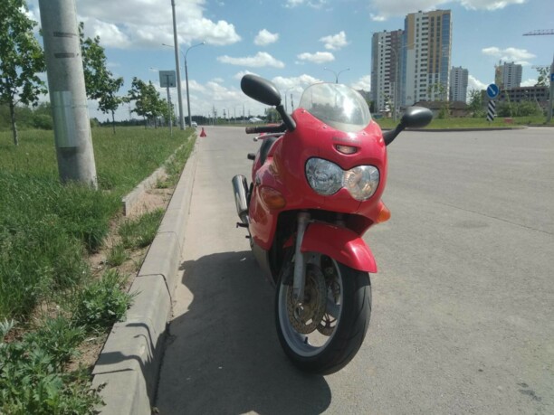 Suzuki GSX, 1998 г.