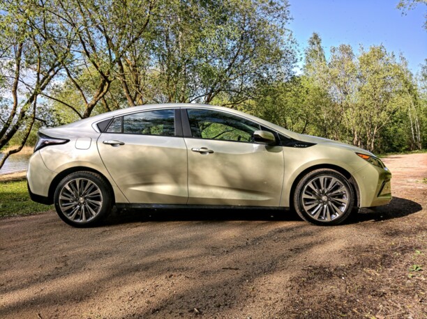 Chevrolet Volt II, 2017 г.