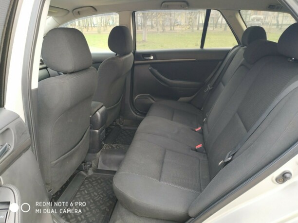 Toyota Avensis II (T250), 2004 г.