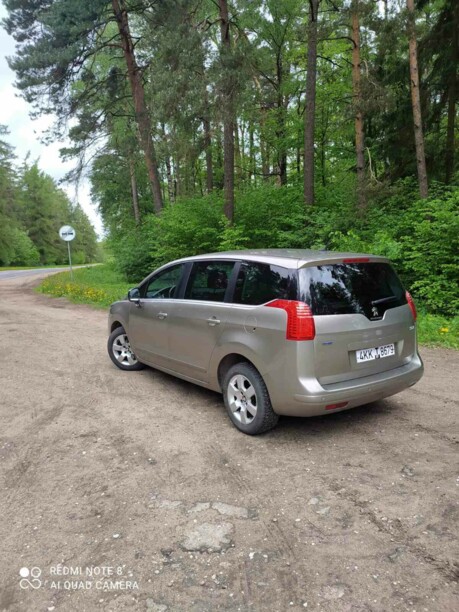 Peugeot 5008 I · Рестайлинг, 7 мест, 2016 г.