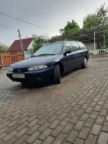 Ford Mondeo I, 1996 г.