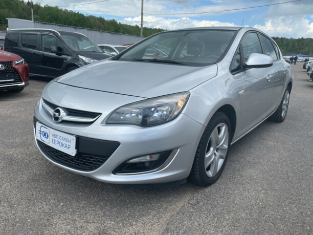 Opel Astra J, 2012 г.