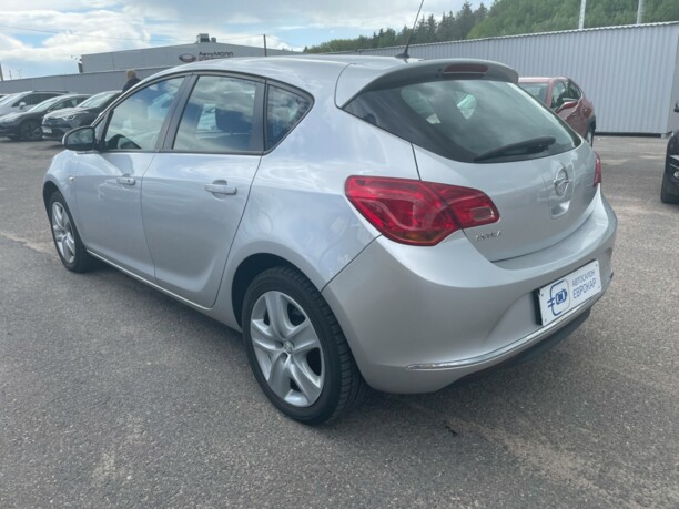 Opel Astra J, 2012 г.