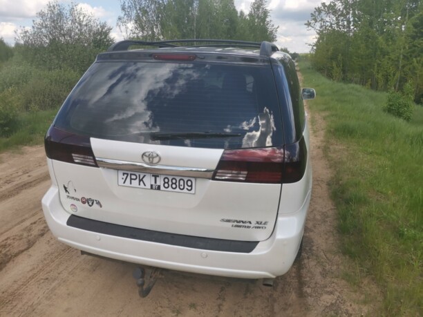 Toyota Sienna II (XL20), 7 мест, 2005 г.