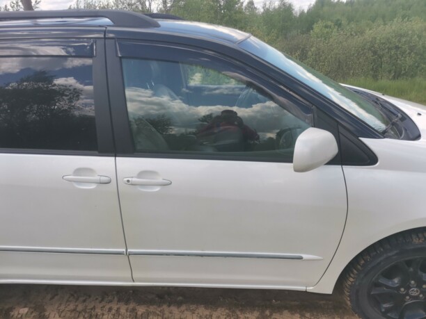 Toyota Sienna II (XL20), 7 мест, 2005 г.