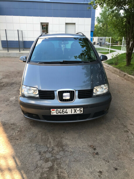 SEAT Alhambra I · Рестайлинг, 7 мест, 2010 г.
