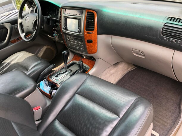 Toyota Land Cruiser J100 · 2-й рестайлинг, 2006 г.