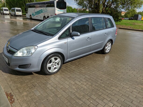 Opel Zafira B · Рестайлинг, 2008 г.