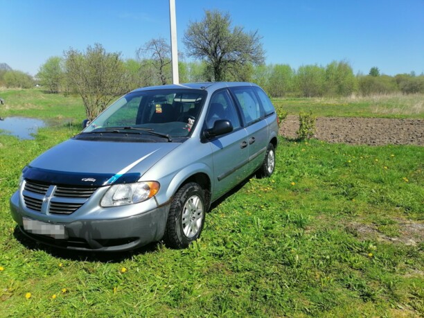 Dodge Caravan IV, 7 мест, 2005 г.