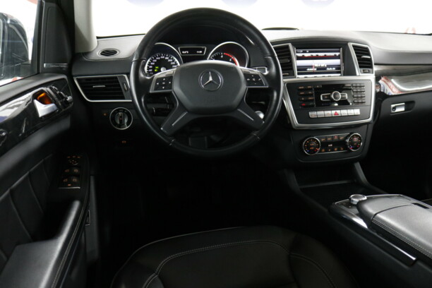 Mercedes-Benz GL-Класс X166, 7 мест, 2013 г.