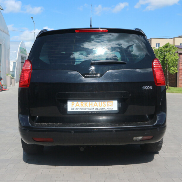 Peugeot 5008 I · Рестайлинг, 7 мест, 2016 г.