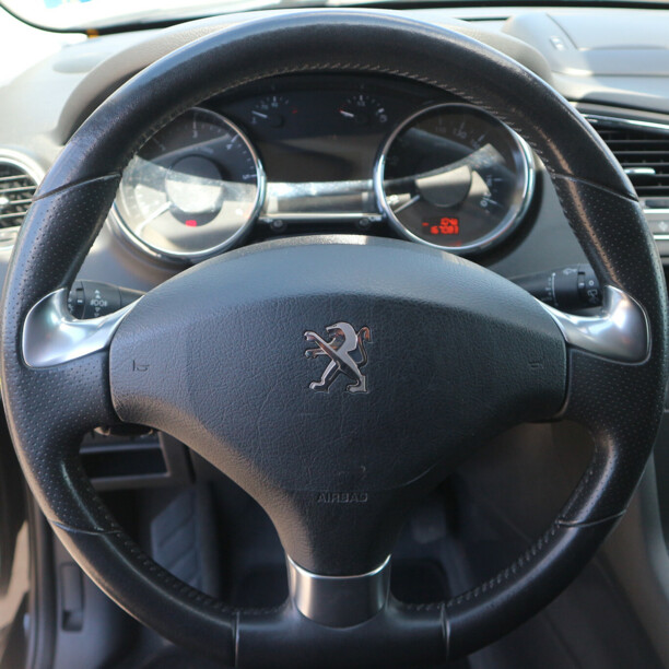 Peugeot 5008 I · Рестайлинг, 7 мест, 2016 г.