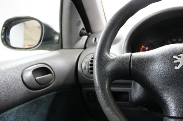 Peugeot 206 I, 2000 г.