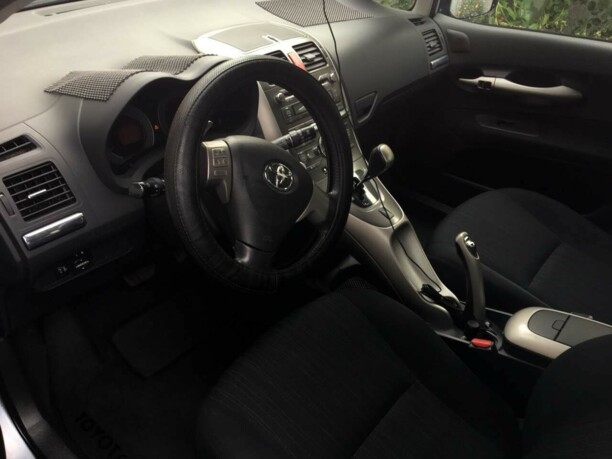 Toyota Auris I (E150), 2008 г.