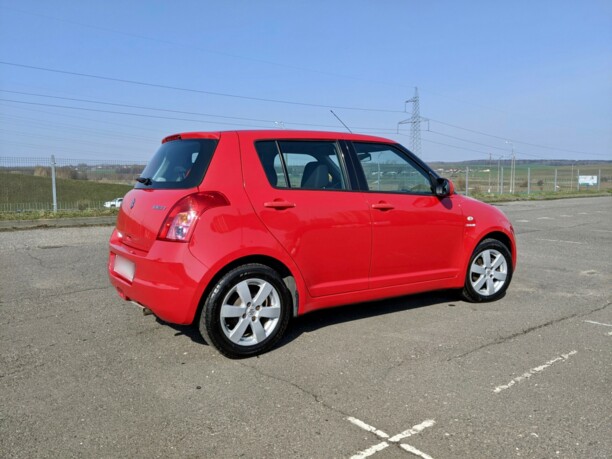 Suzuki Swift III, 2009 г.