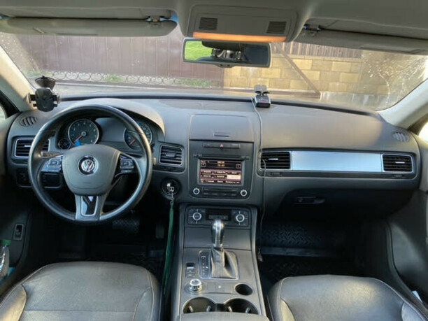 Volkswagen Touareg II, 2012 г.