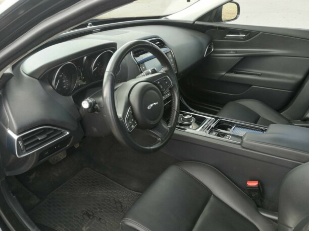Jaguar XE, 2018 г.